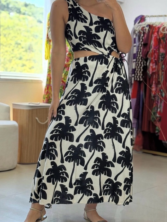 FARM Rio Dresses & Skirts - Farm rio sz m One-Shoulder Black & White Palm-Print Wrap Skirt Set
